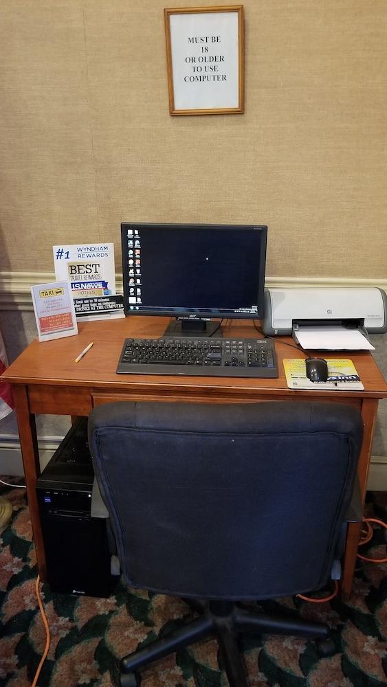 Days Inn ווסט ממפיס מראה חיצוני תמונה
