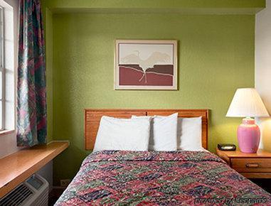 Days Inn ווסט ממפיס מראה חיצוני תמונה